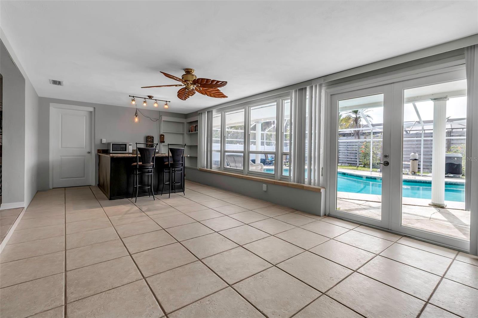 Image 14 of 26 For 6422 Beechwood Avenue