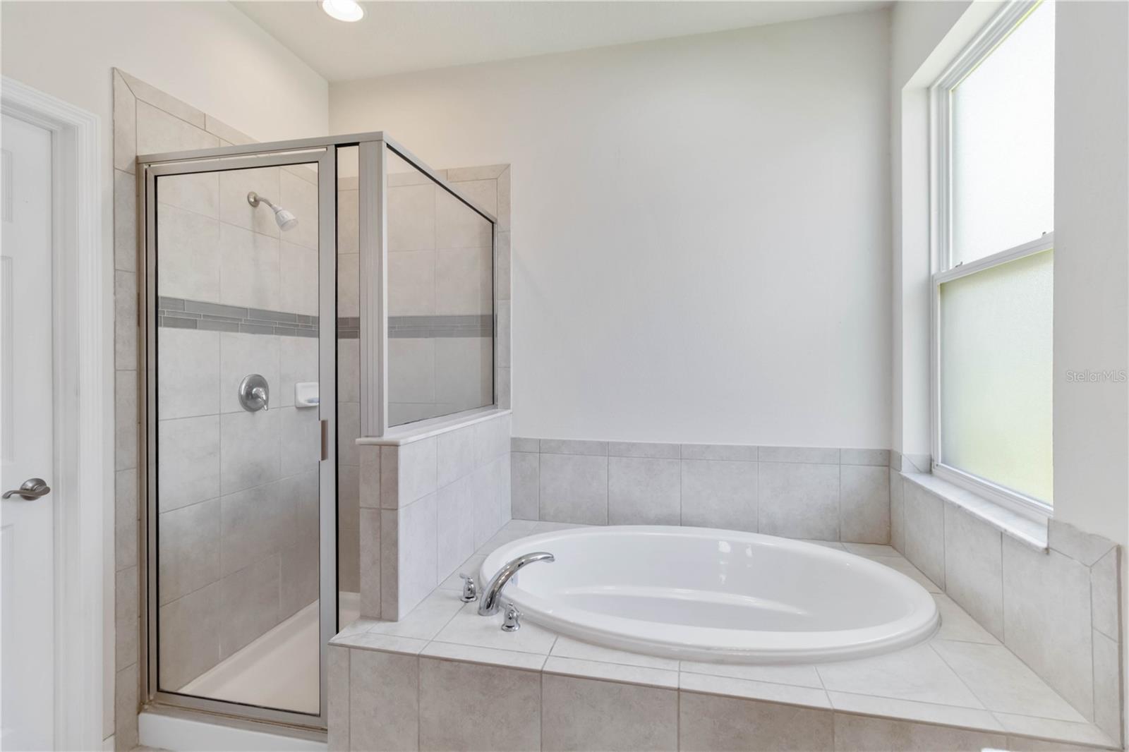 Image 19 of 40 For 10860 79th Street E