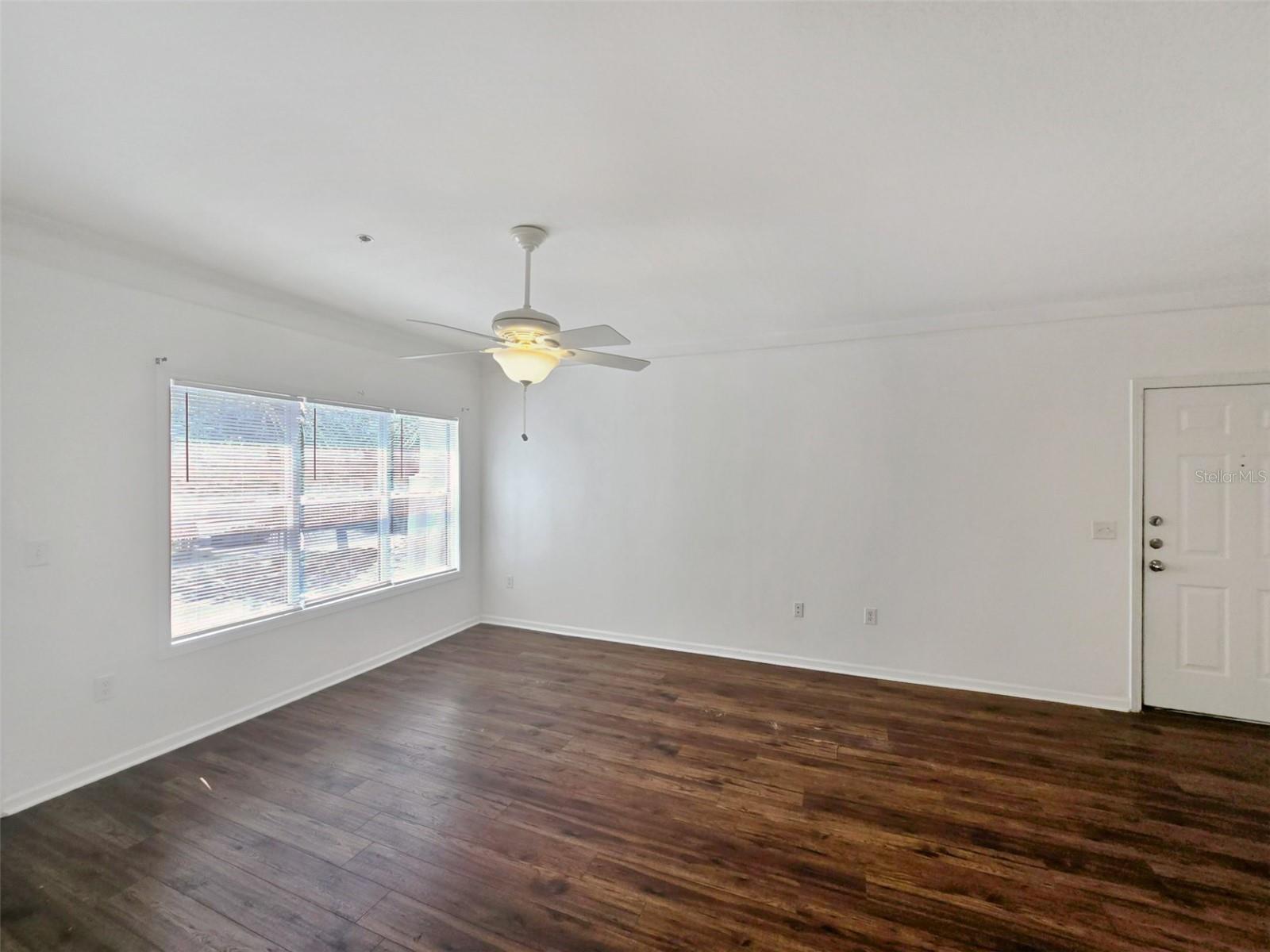 Image 3 of 13 For 4802 51st Street W 1206