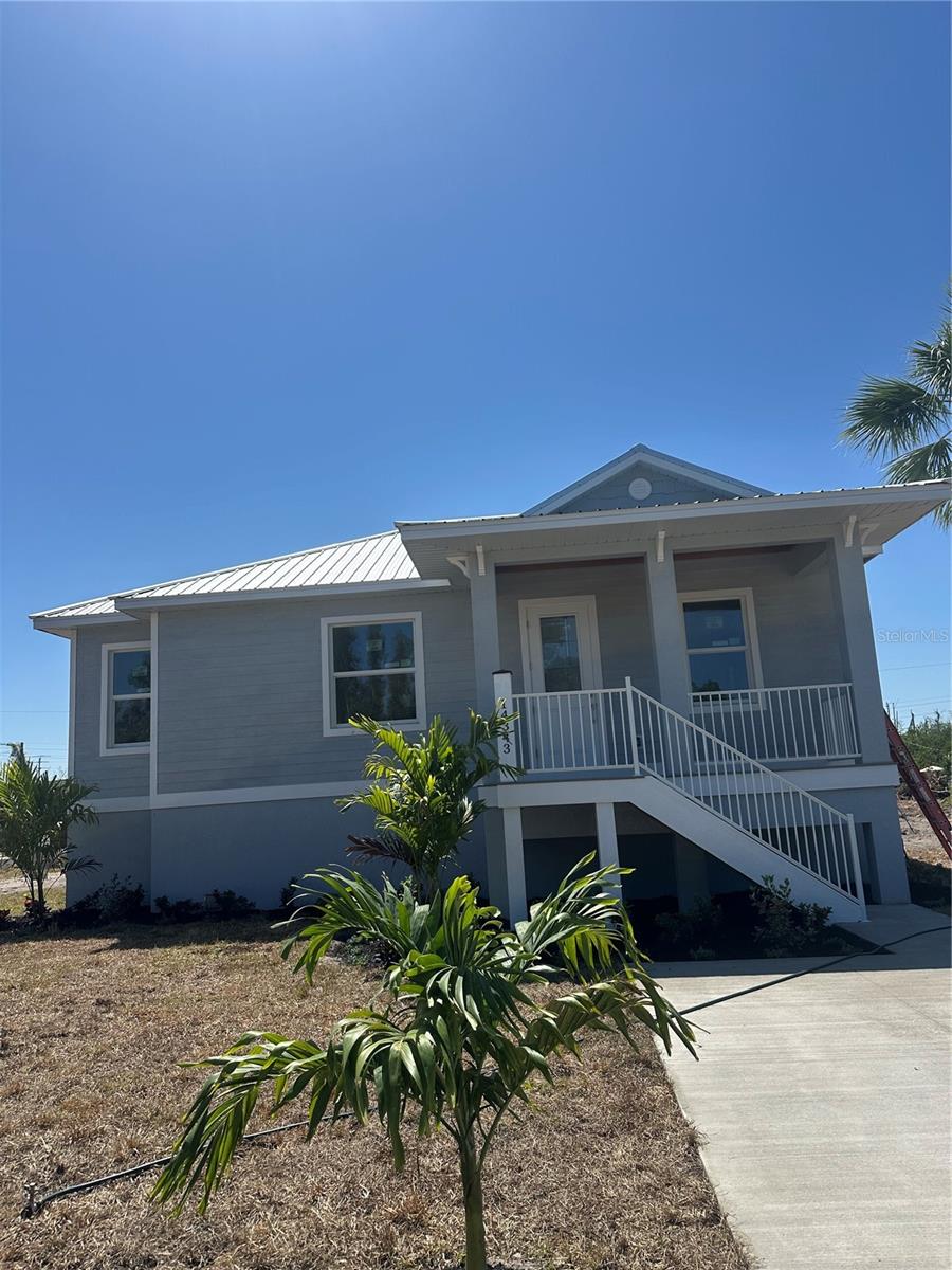 Image 3 of 18 For 14343 Myakka Avenue