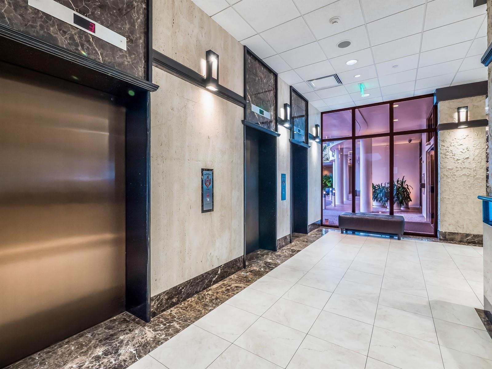 Image 48 of 93 For 1255 Gulfstream Avenue 402