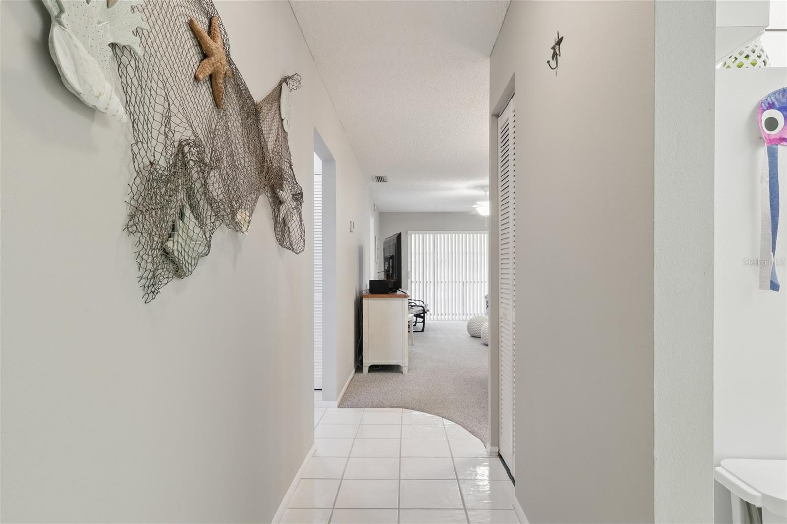 Image 3 of 25 For 2220 Stickney Point Road 531