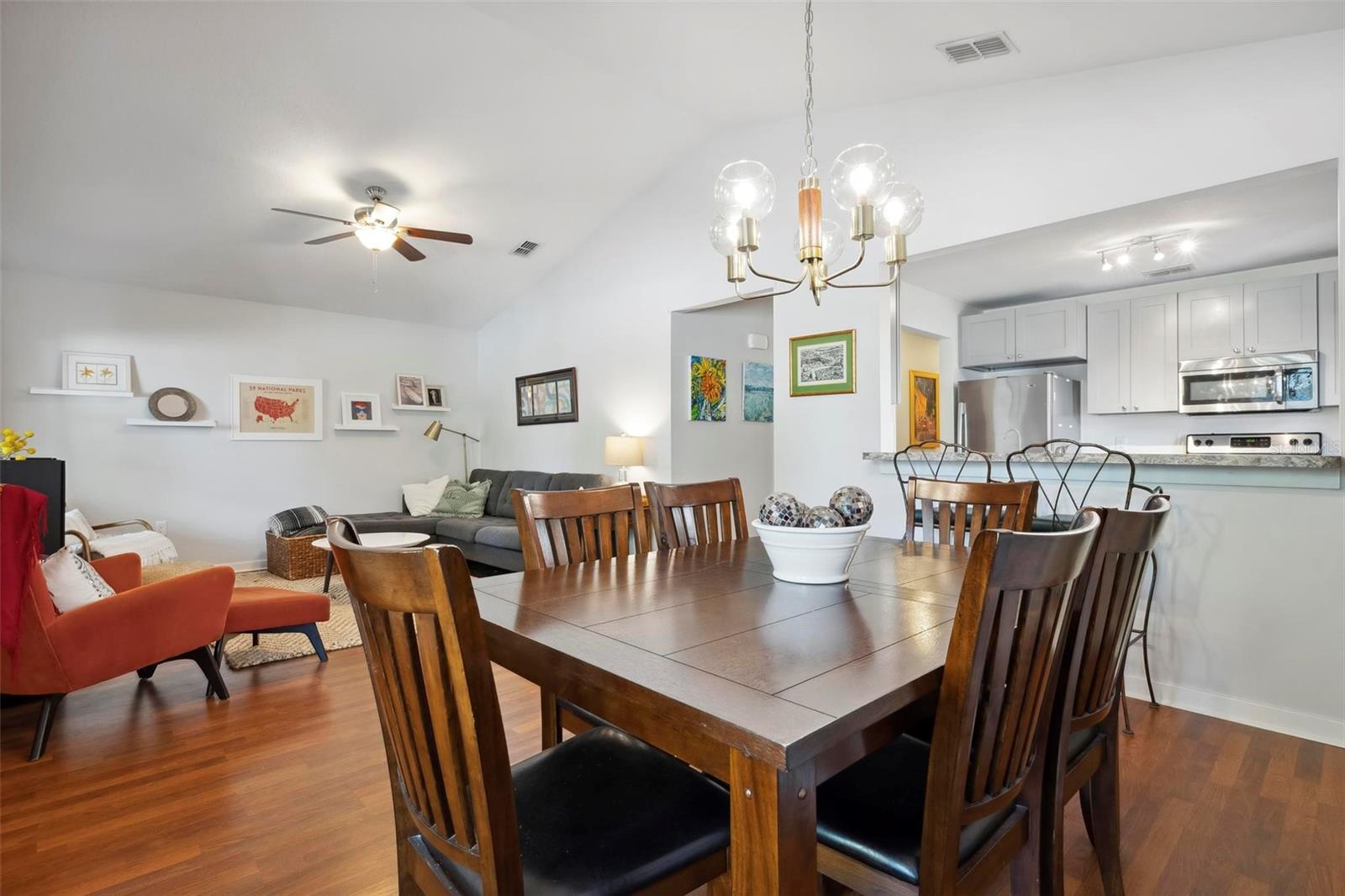 Image 11 of 31 For 1052 32nd Street