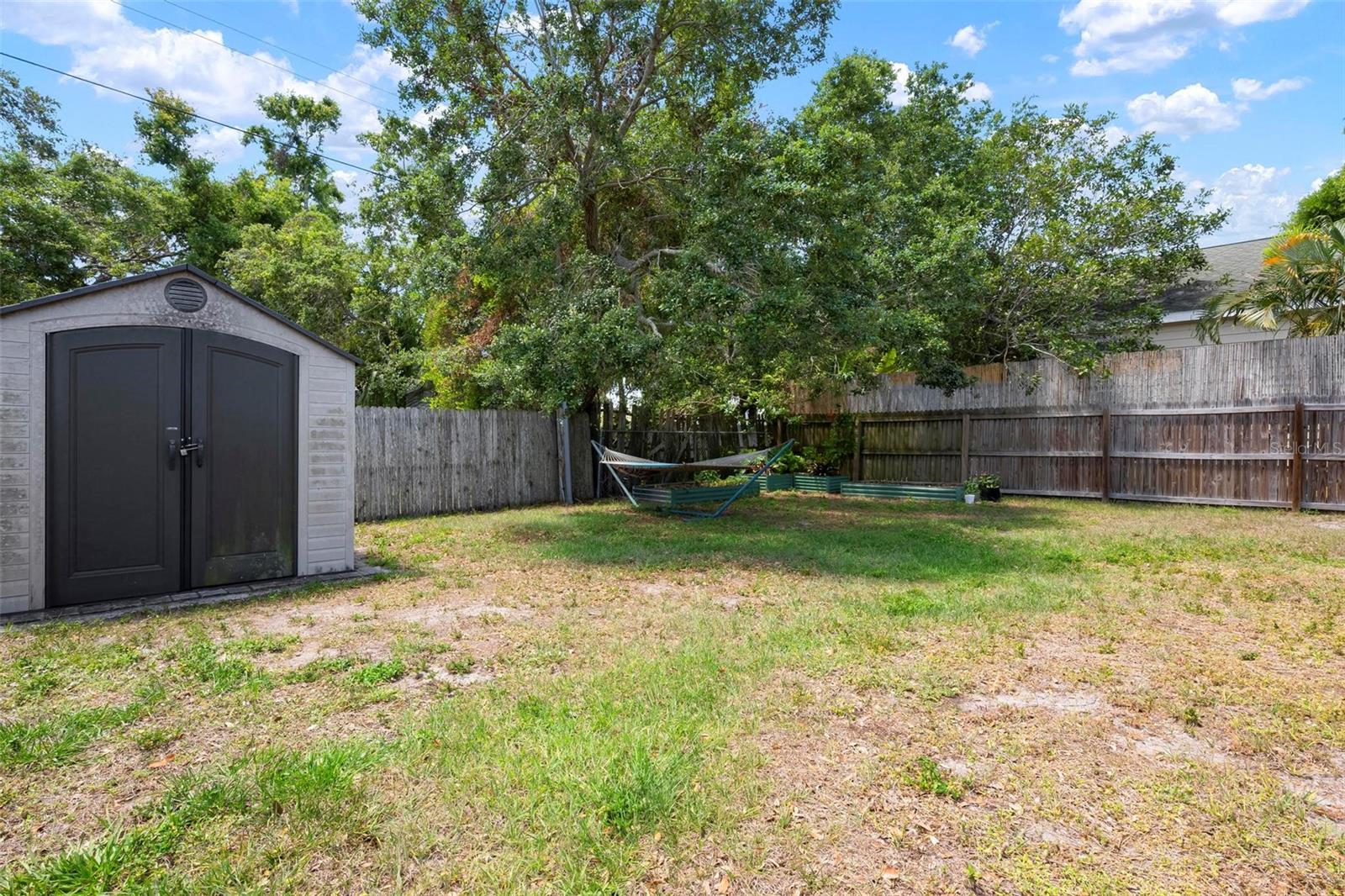 Image 30 of 31 For 1052 32nd Street