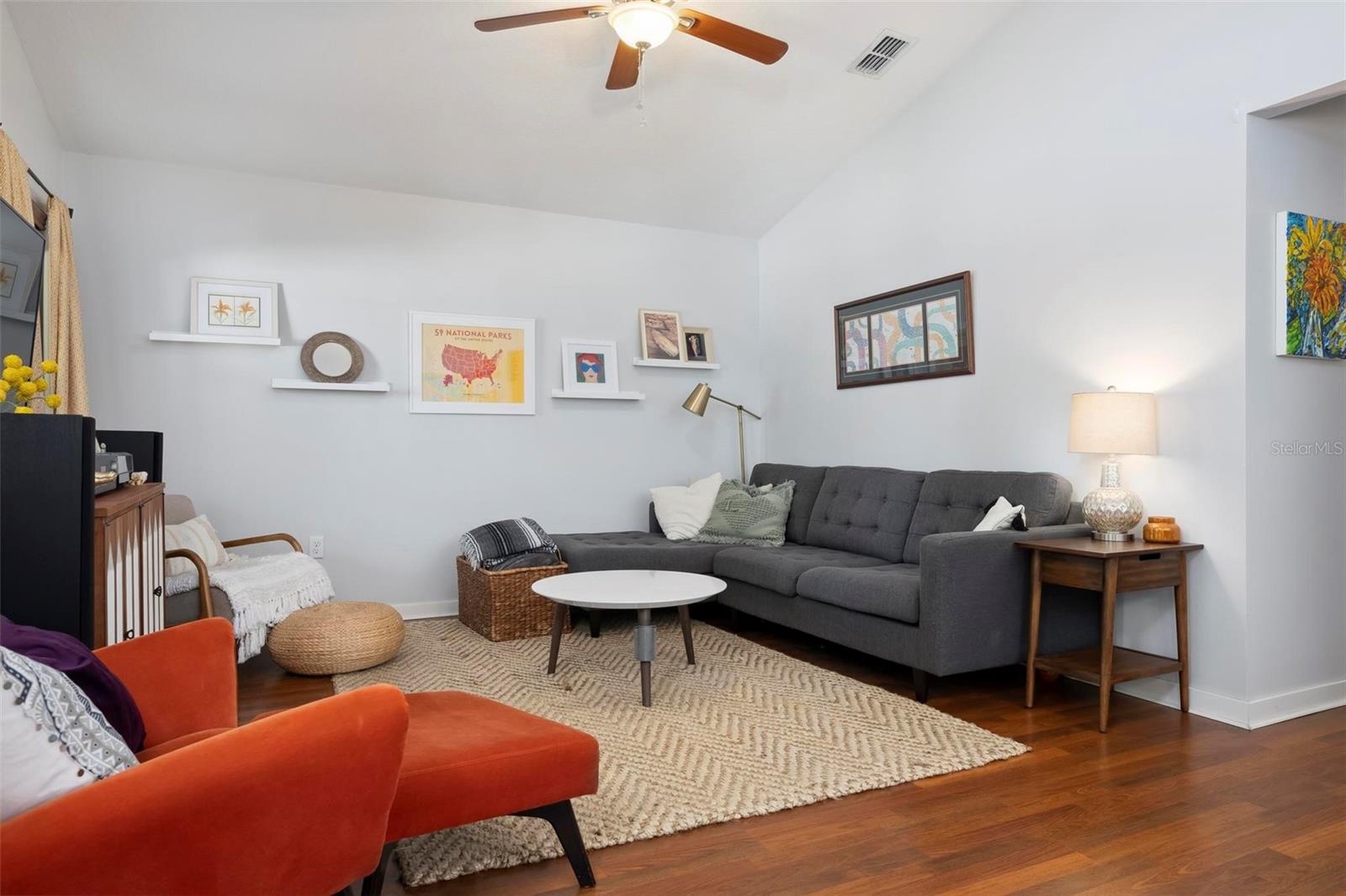 Image 4 of 31 For 1052 32nd Street