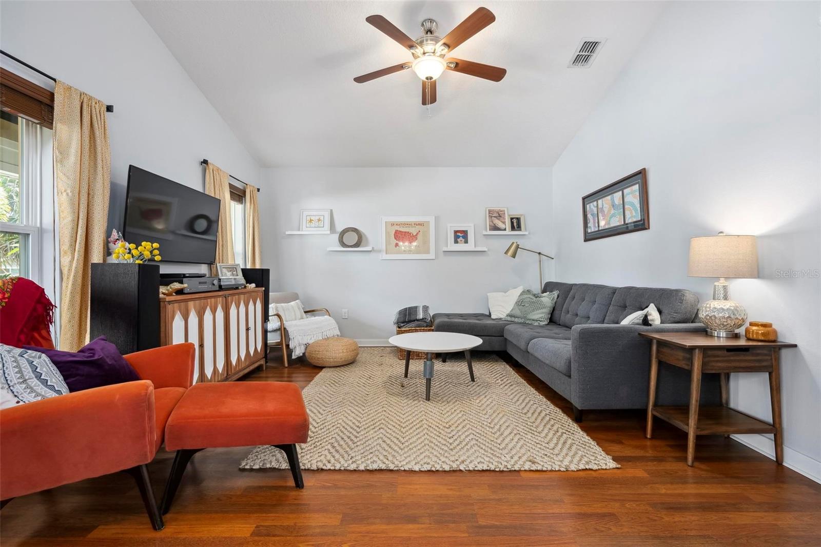 Image 5 of 31 For 1052 32nd Street