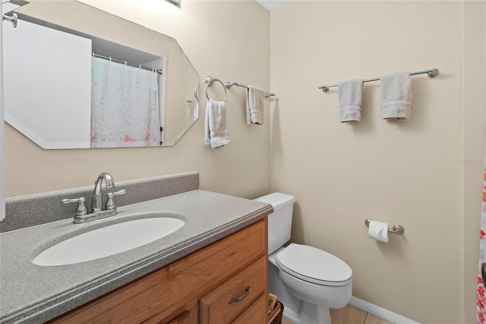 Image 27 of 42 For 909 68th Street W