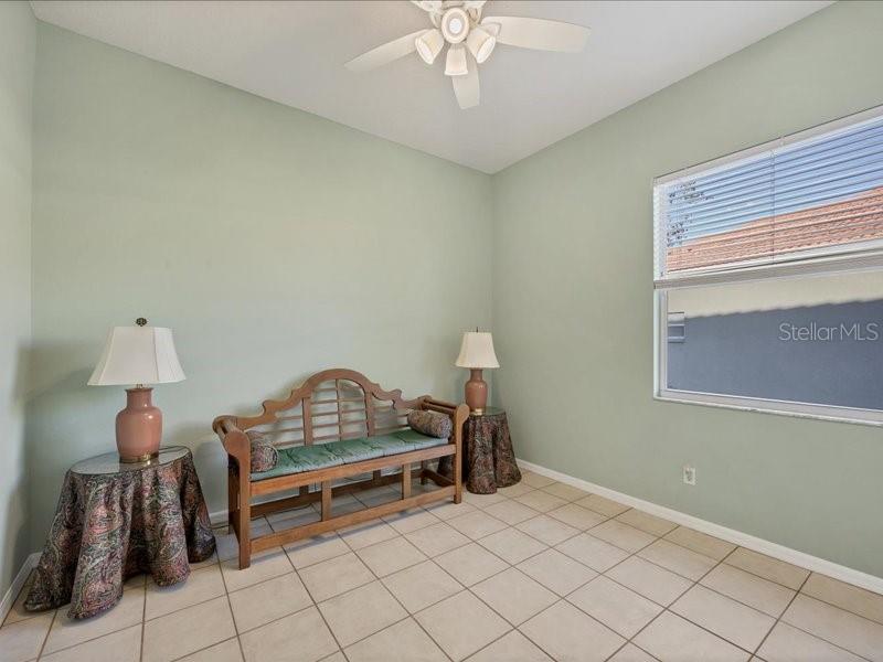 Image 15 of 33 For 4705 Sweetmeadow Circle