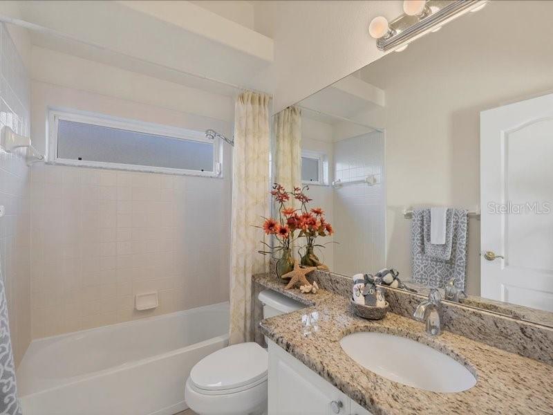 Image 17 of 33 For 4705 Sweetmeadow Circle
