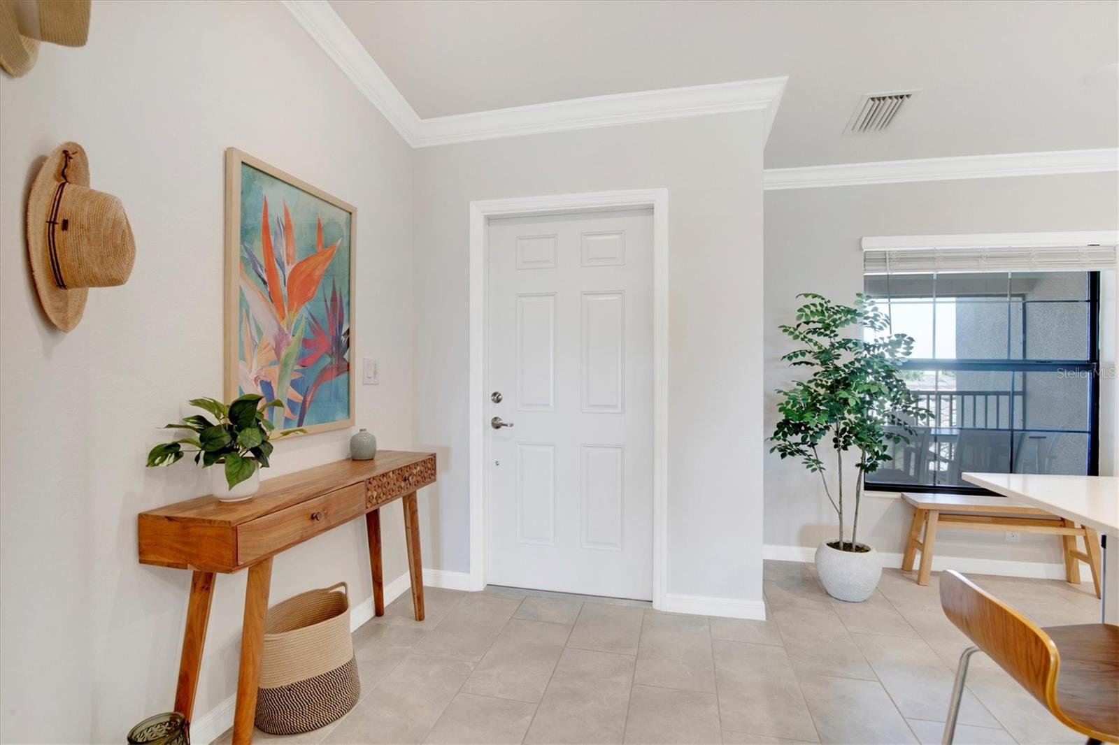 Image 11 of 83 For 5711 Palmer Circle 206