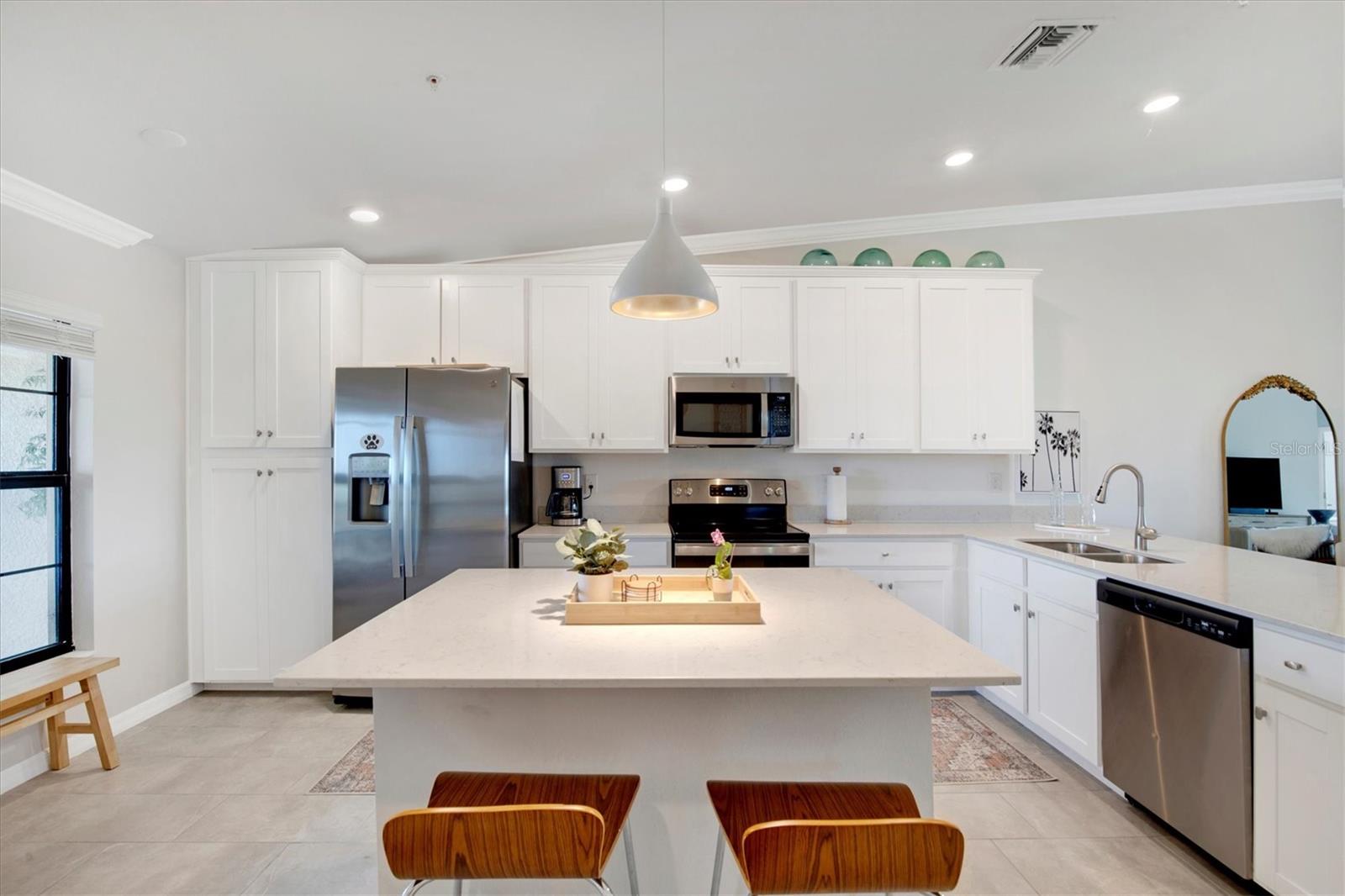 Image 14 of 83 For 5711 Palmer Circle 206
