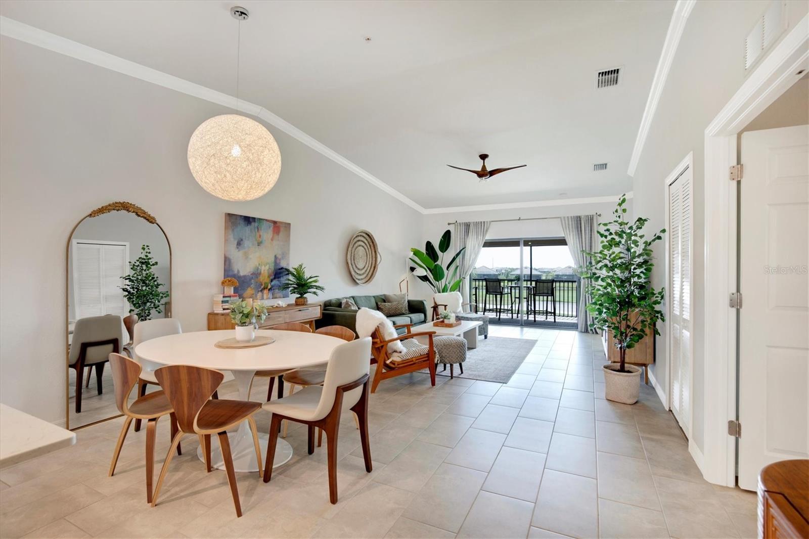 Image 18 of 83 For 5711 Palmer Circle 206