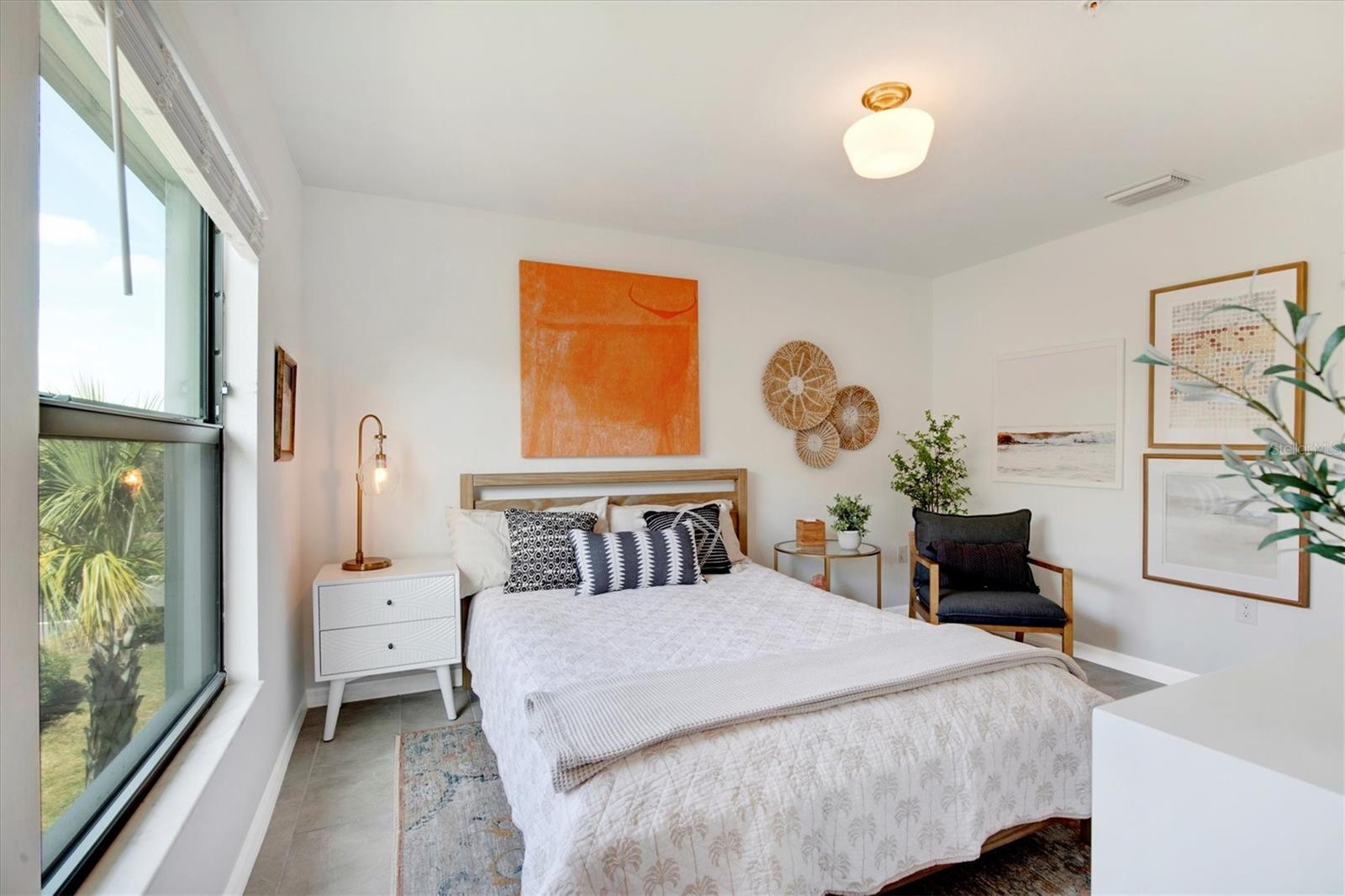 Image 34 of 83 For 5711 Palmer Circle 206