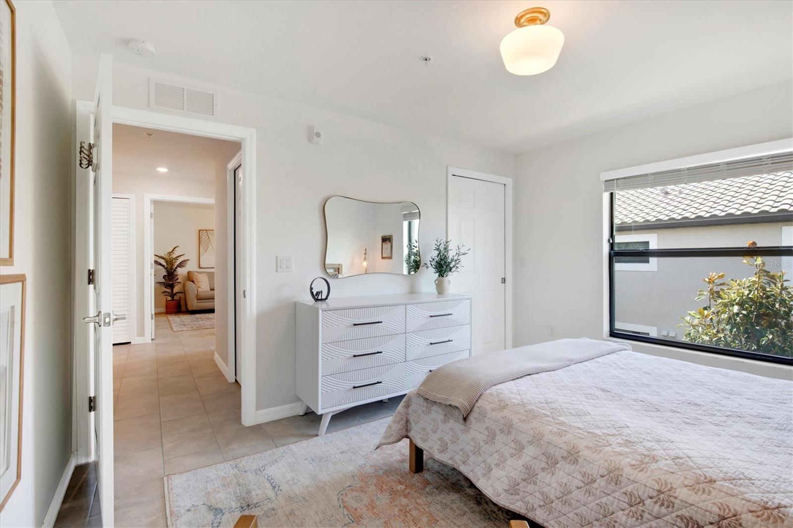 Image 36 of 83 For 5711 Palmer Circle 206