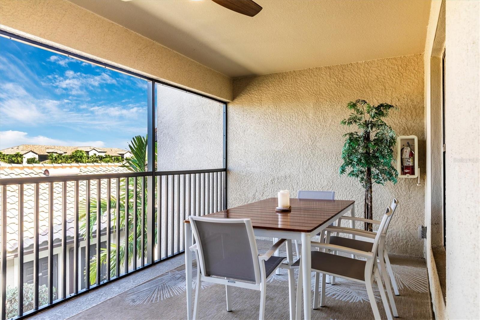 Image 7 of 83 For 5711 Palmer Circle 206