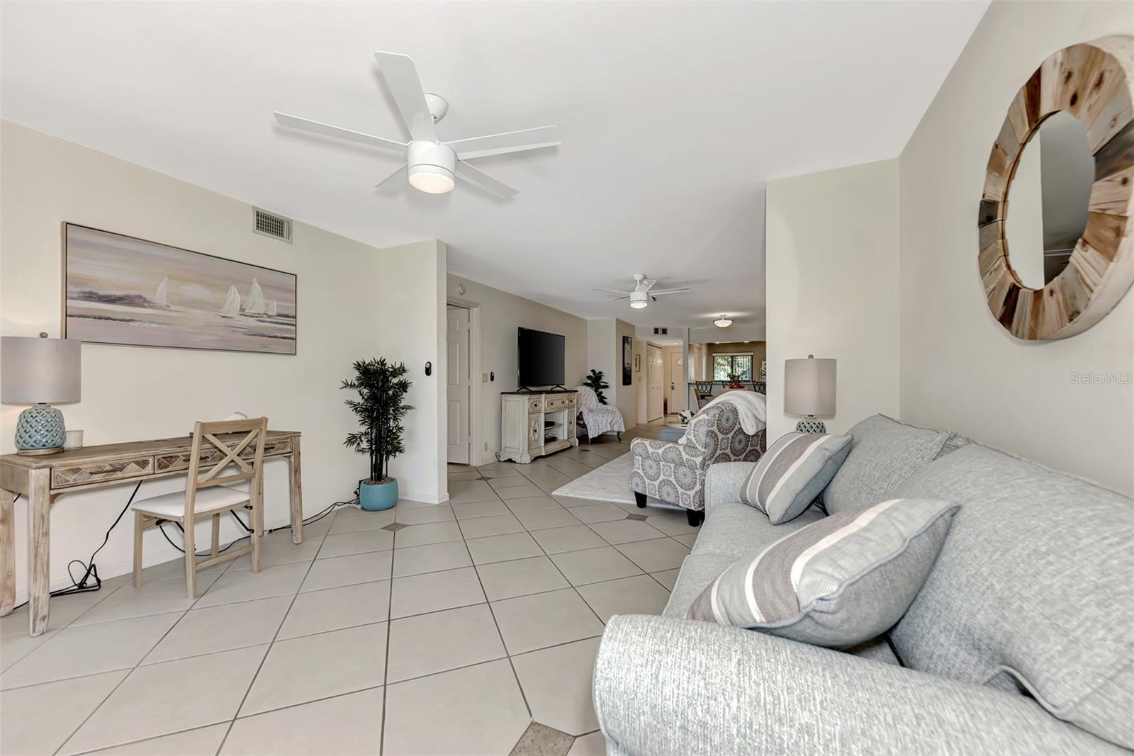 Image 13 of 57 For 5489 Ashton Lake Drive 5489