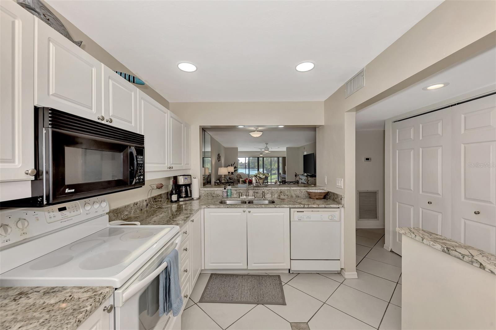 Image 24 of 57 For 5489 Ashton Lake Drive 5489