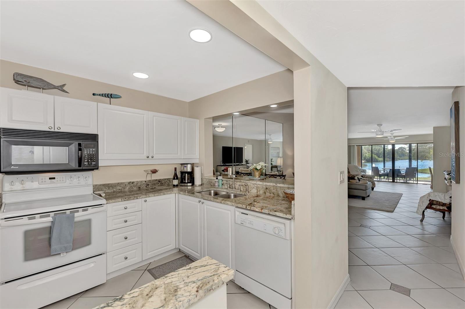 Image 5 of 57 For 5489 Ashton Lake Drive 5489