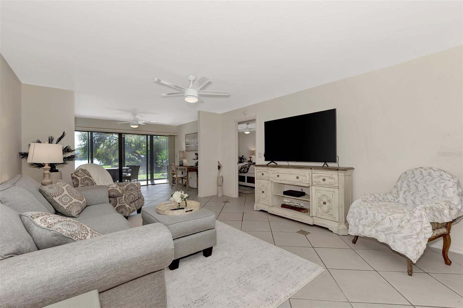 Image 9 of 57 For 5489 Ashton Lake Drive 5489