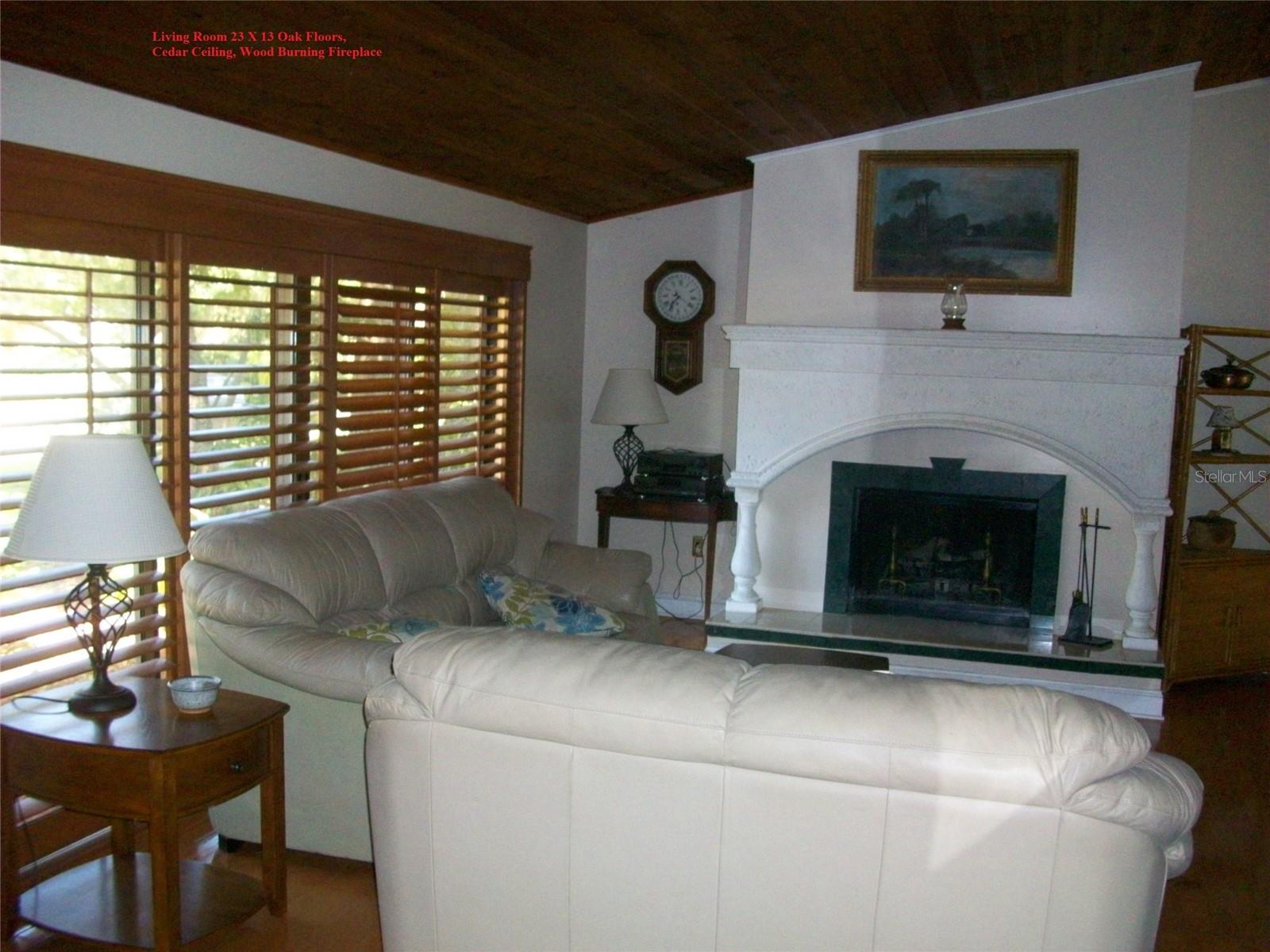 Image 5 of 19 For 208 Whispering Oaks Court