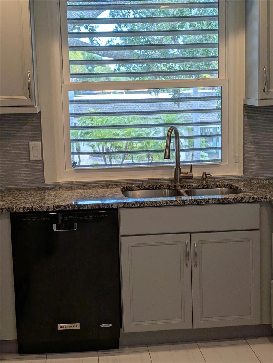 Image 2 of 22 For 5122 Marsh Field Road 62