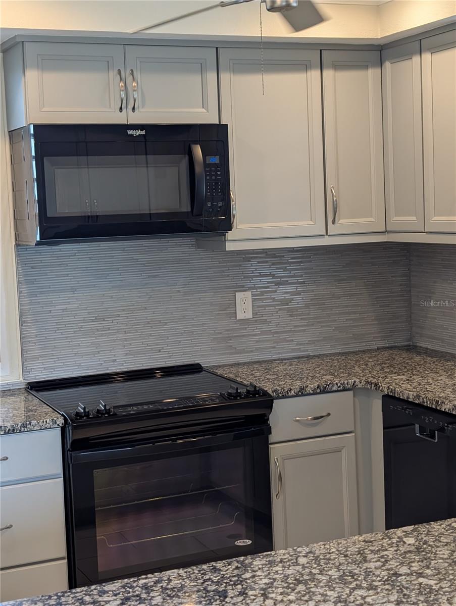 Image 3 of 22 For 5122 Marsh Field Road 62