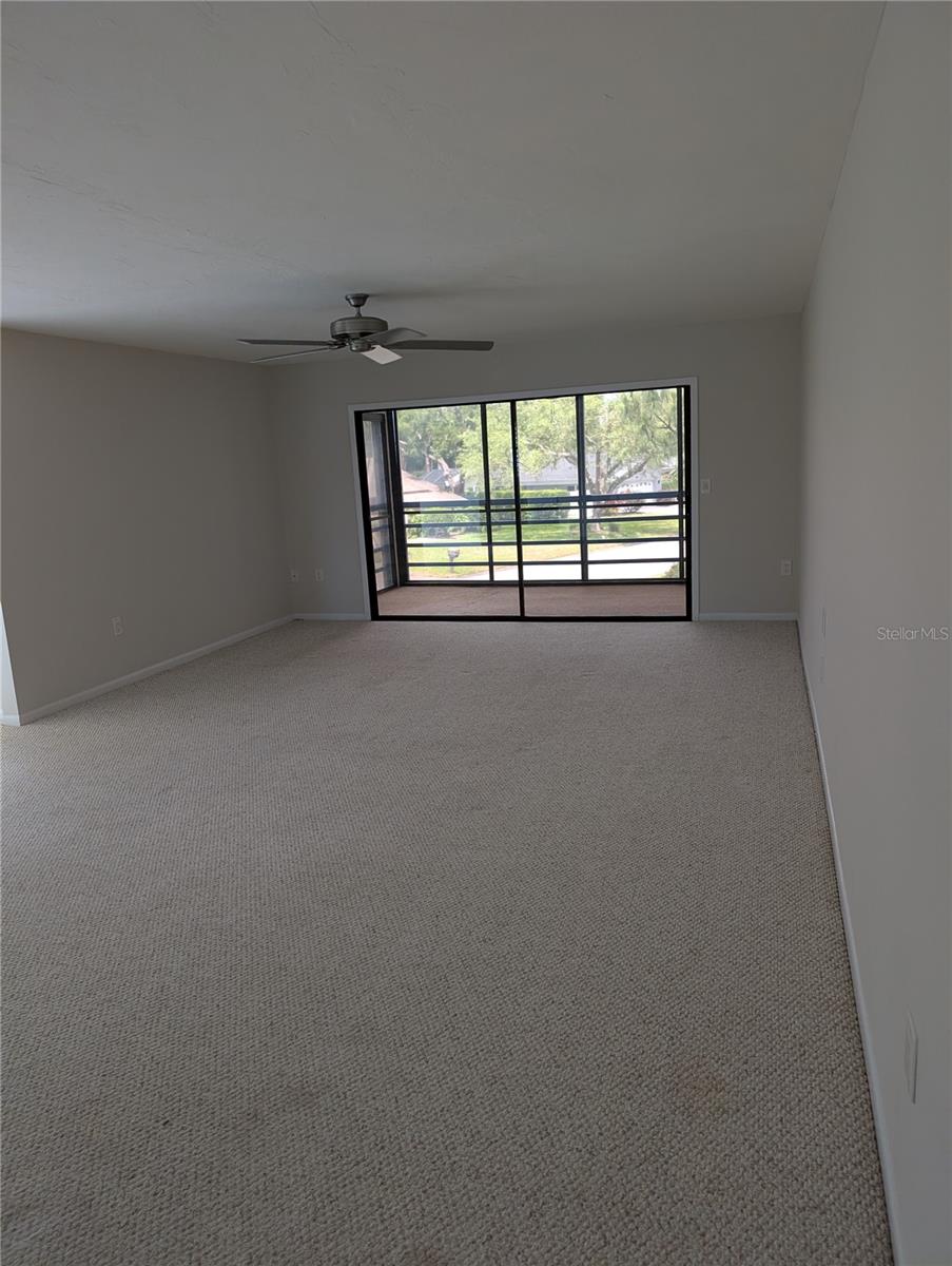Image 4 of 22 For 5122 Marsh Field Road 62