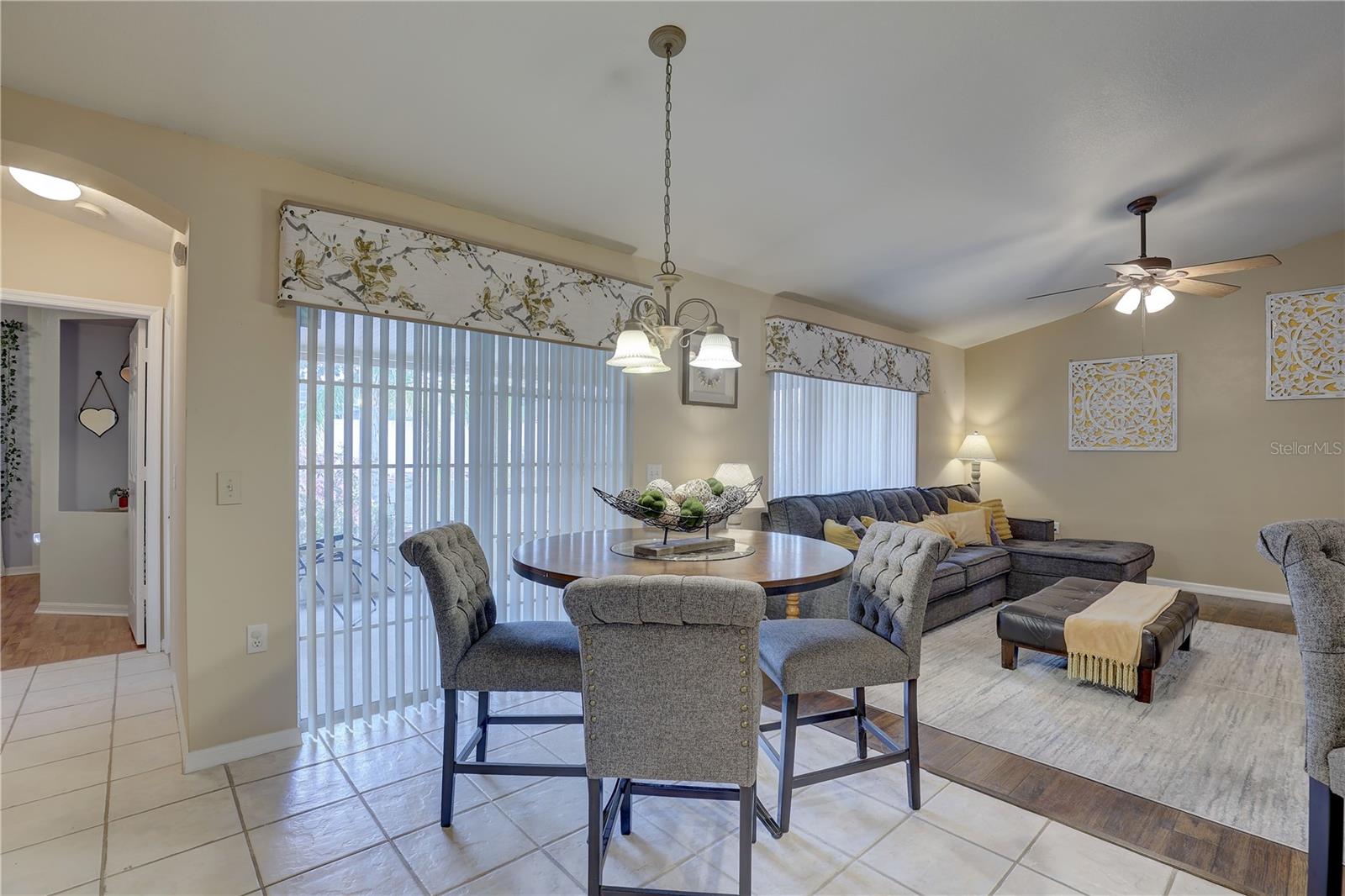 Image 15 of 40 For 12805 Raysbrook Drive