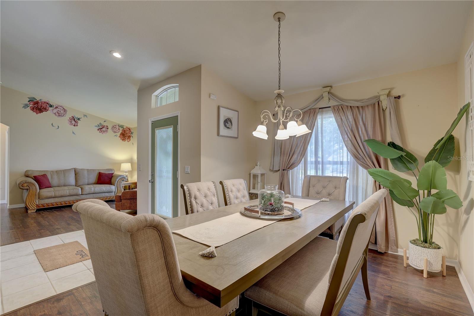 Image 17 of 40 For 12805 Raysbrook Drive