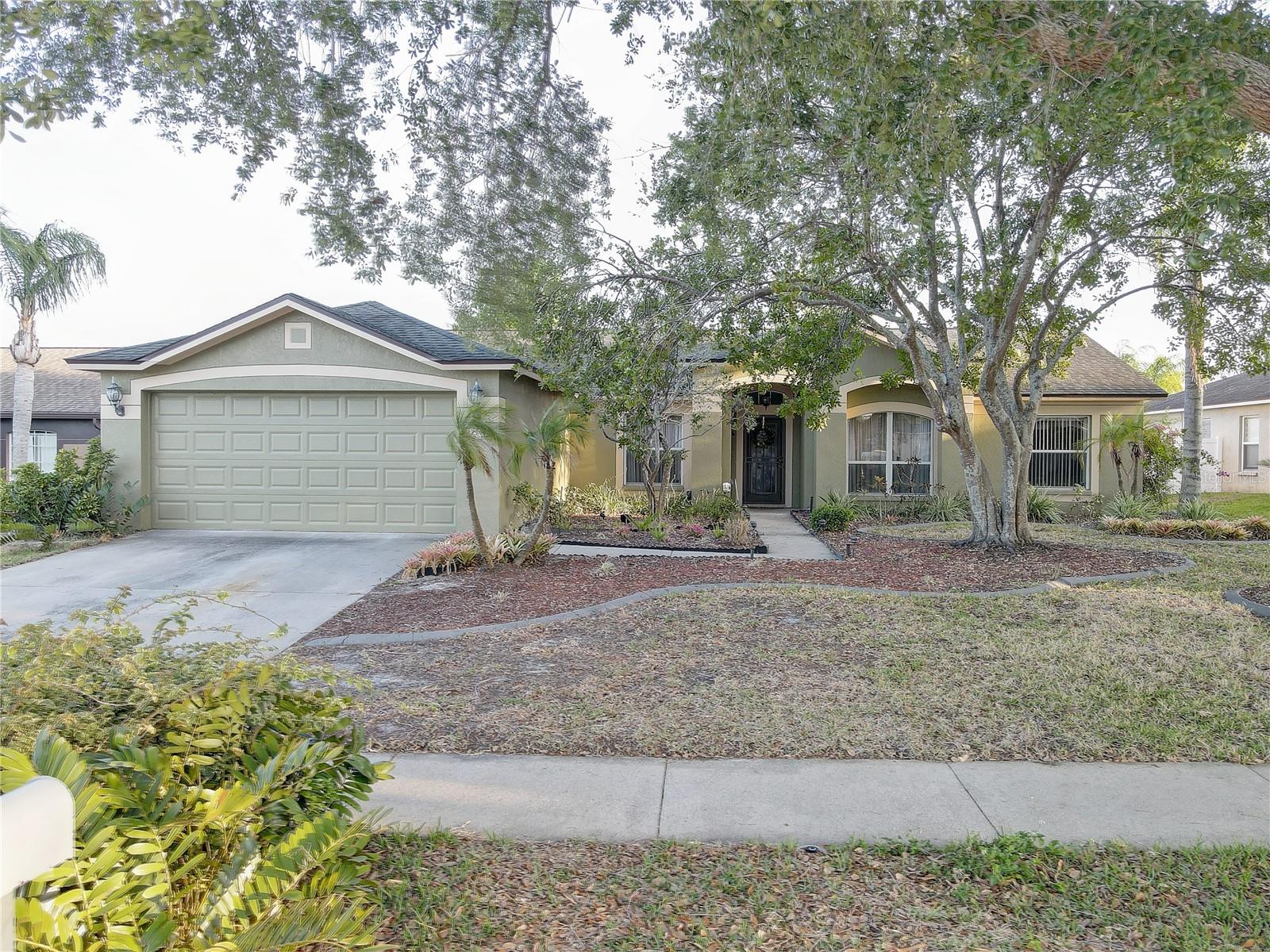 Image 3 of 40 For 12805 Raysbrook Drive