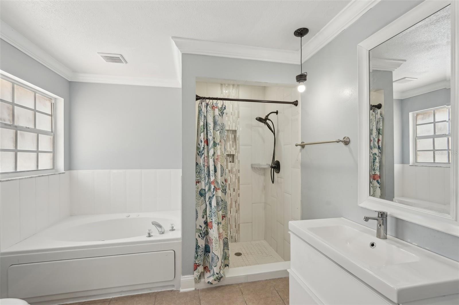 Image 24 of 53 For 28706 102nd Drive E