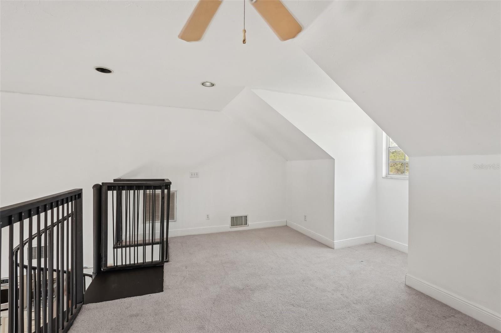 Image 29 of 53 For 28706 102nd Drive E