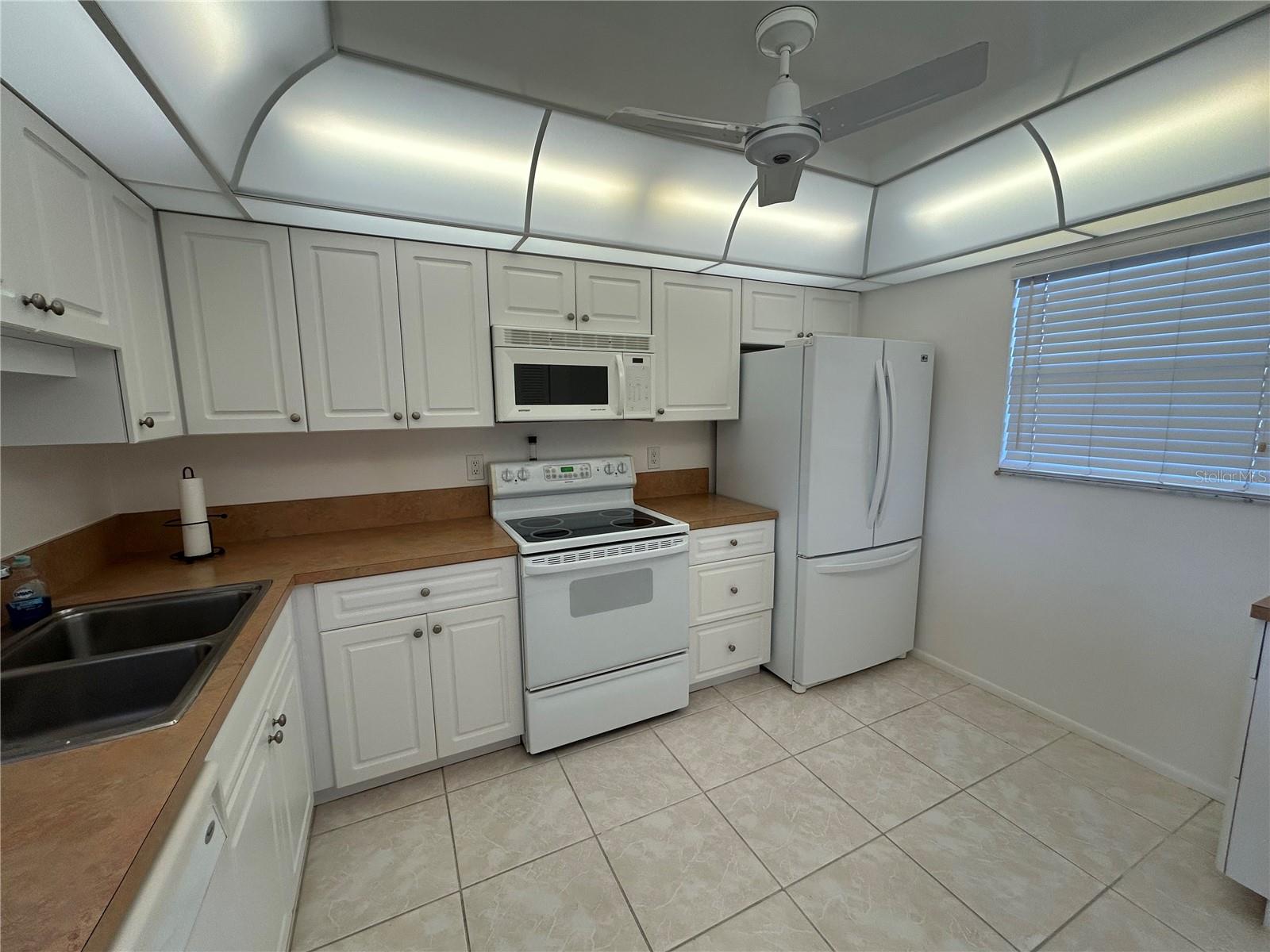 Image 2 of 15 For 4080 Ironwood Circle 402c