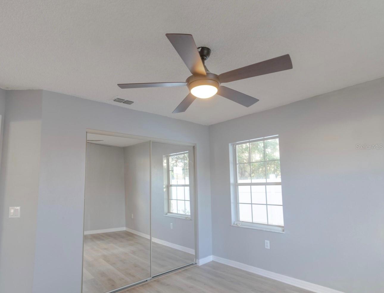 Image 11 of 24 For 3955 139th Street Road
