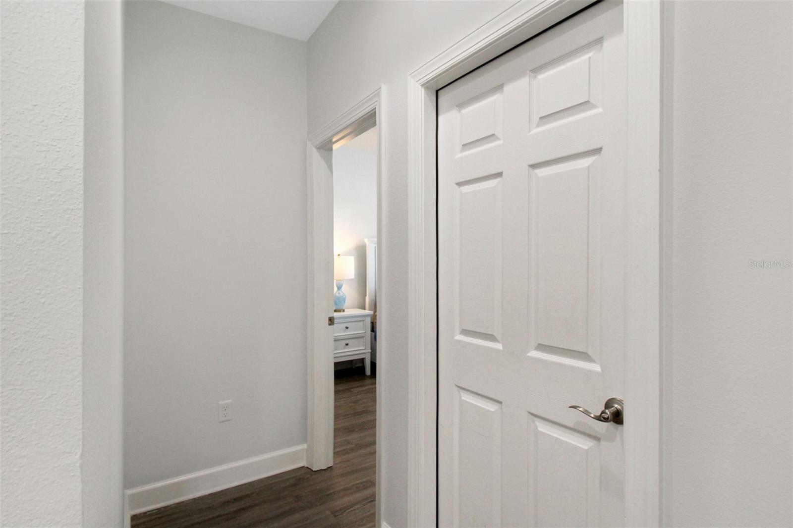 Image 31 of 56 For 5336 Vaccaro Court