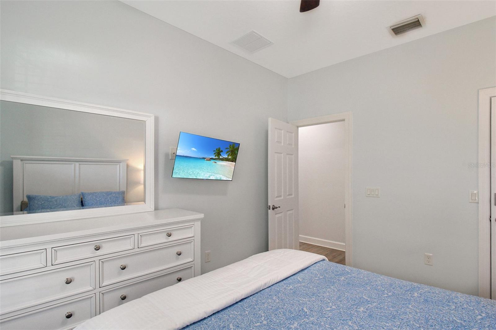Image 34 of 56 For 5336 Vaccaro Court