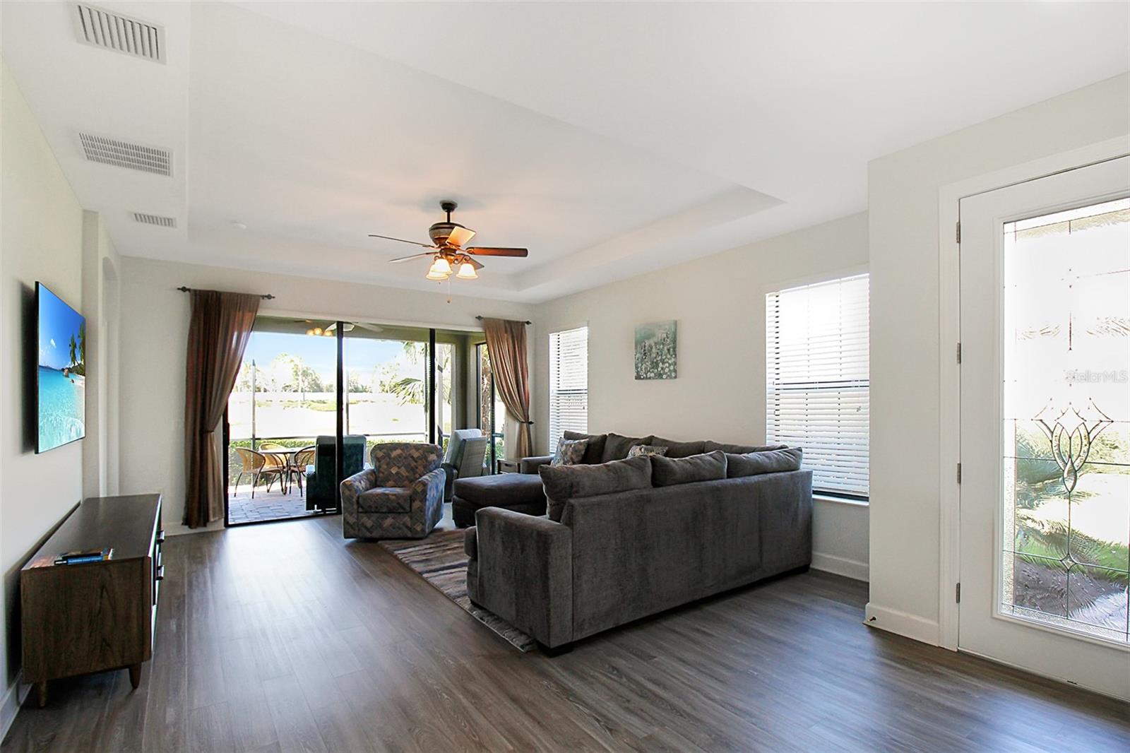Image 36 of 56 For 5336 Vaccaro Court