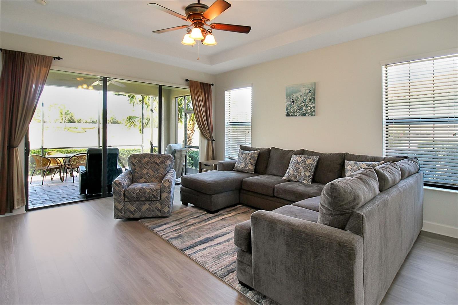 Image 37 of 56 For 5336 Vaccaro Court