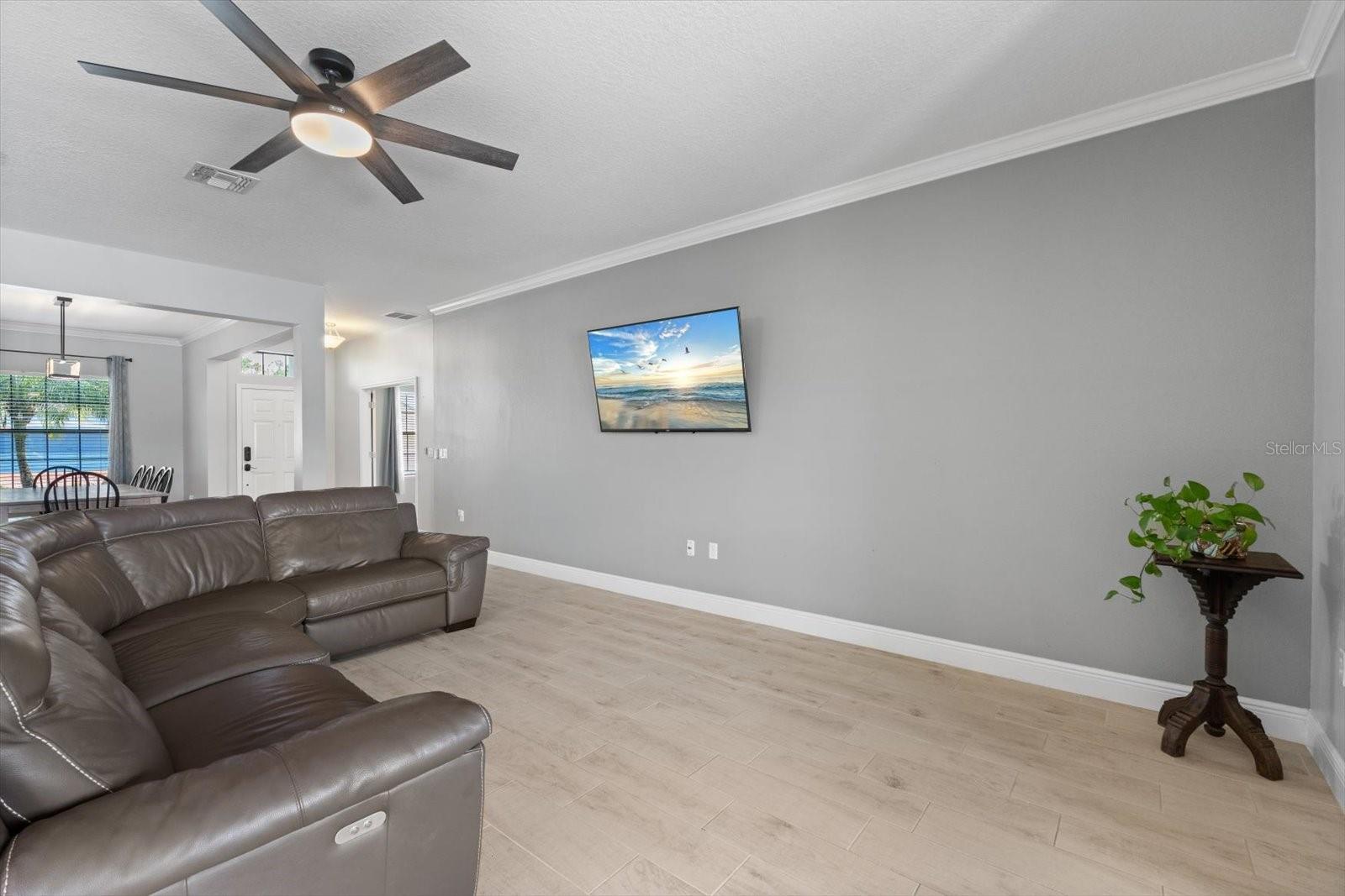 Image 17 of 54 For 2254 50th Street Circle E