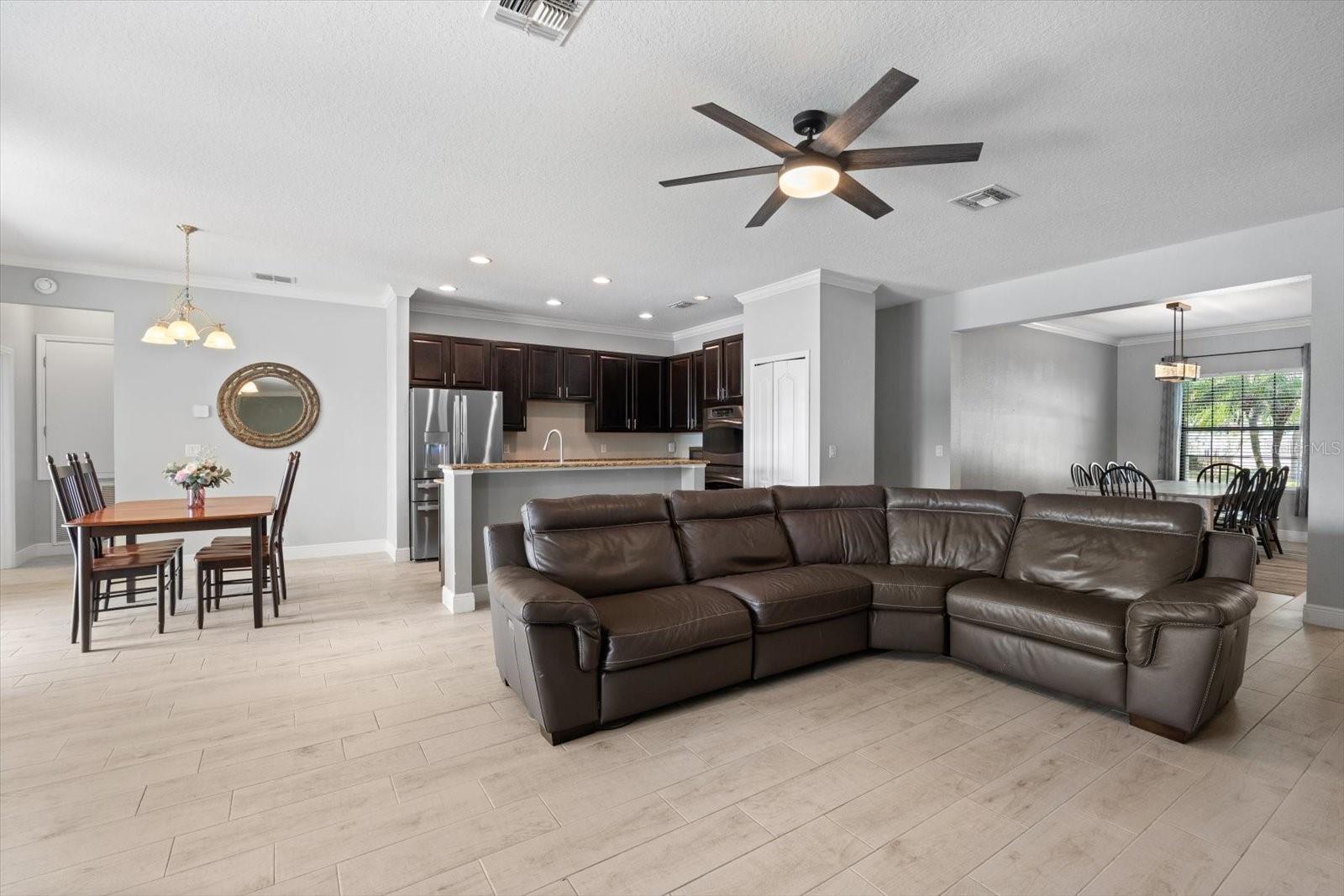 Image 18 of 54 For 2254 50th Street Circle E
