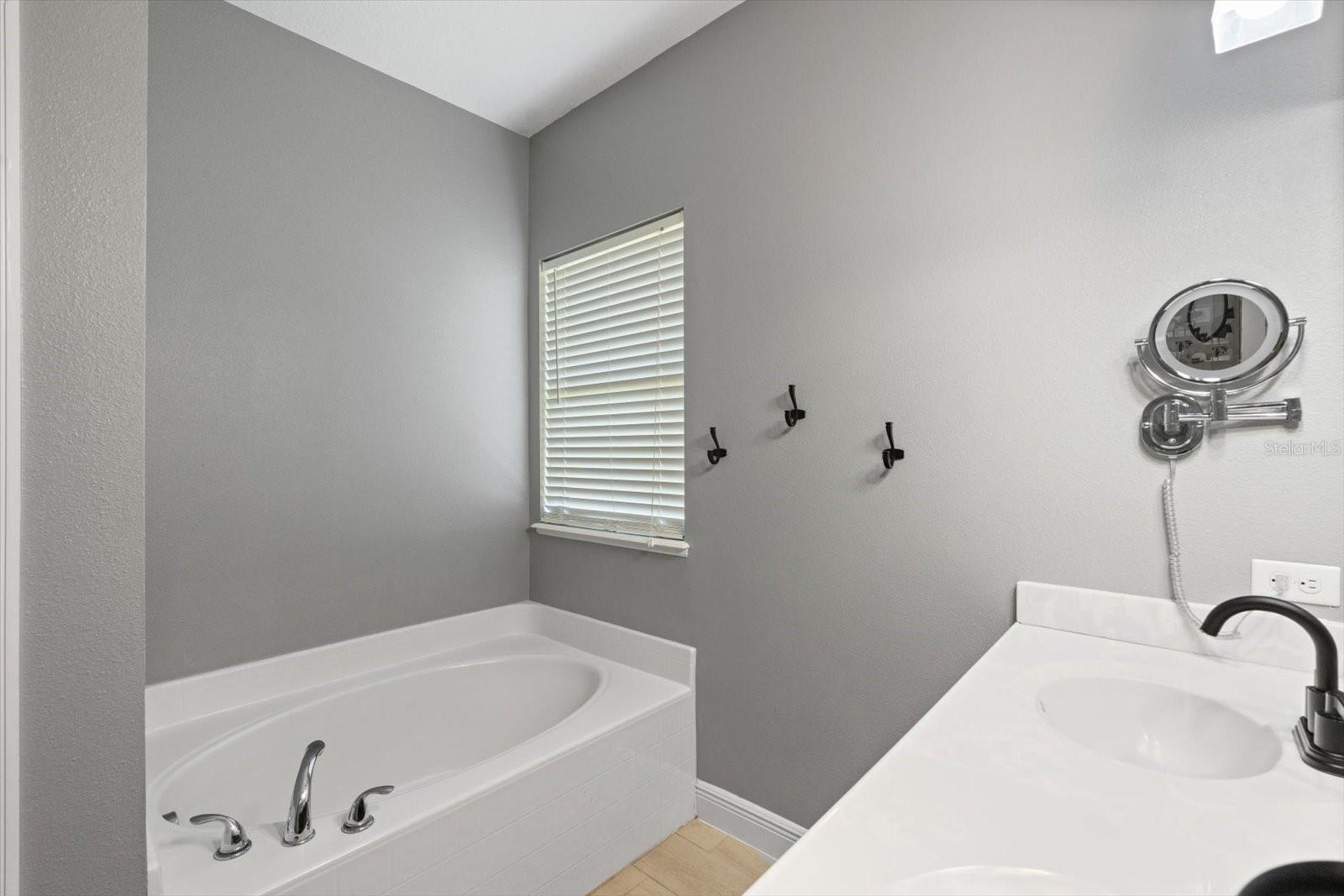 Image 33 of 54 For 2254 50th Street Circle E