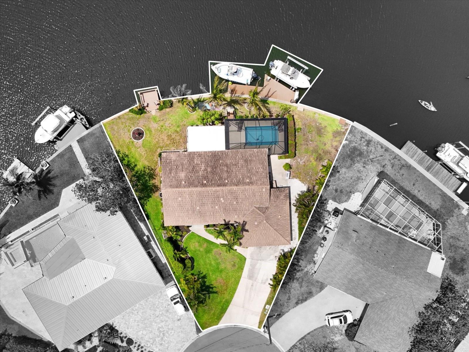 Image 40 of 51 For 10432 Sandpiper Road W