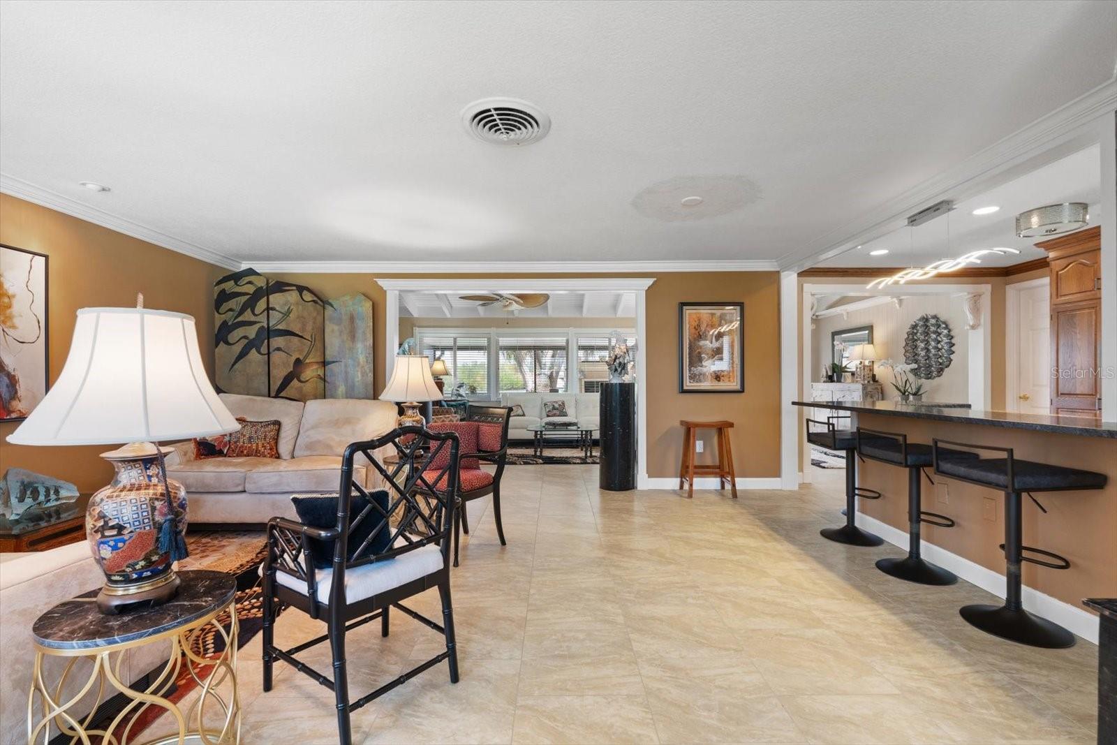 Image 5 of 51 For 10432 Sandpiper Road W