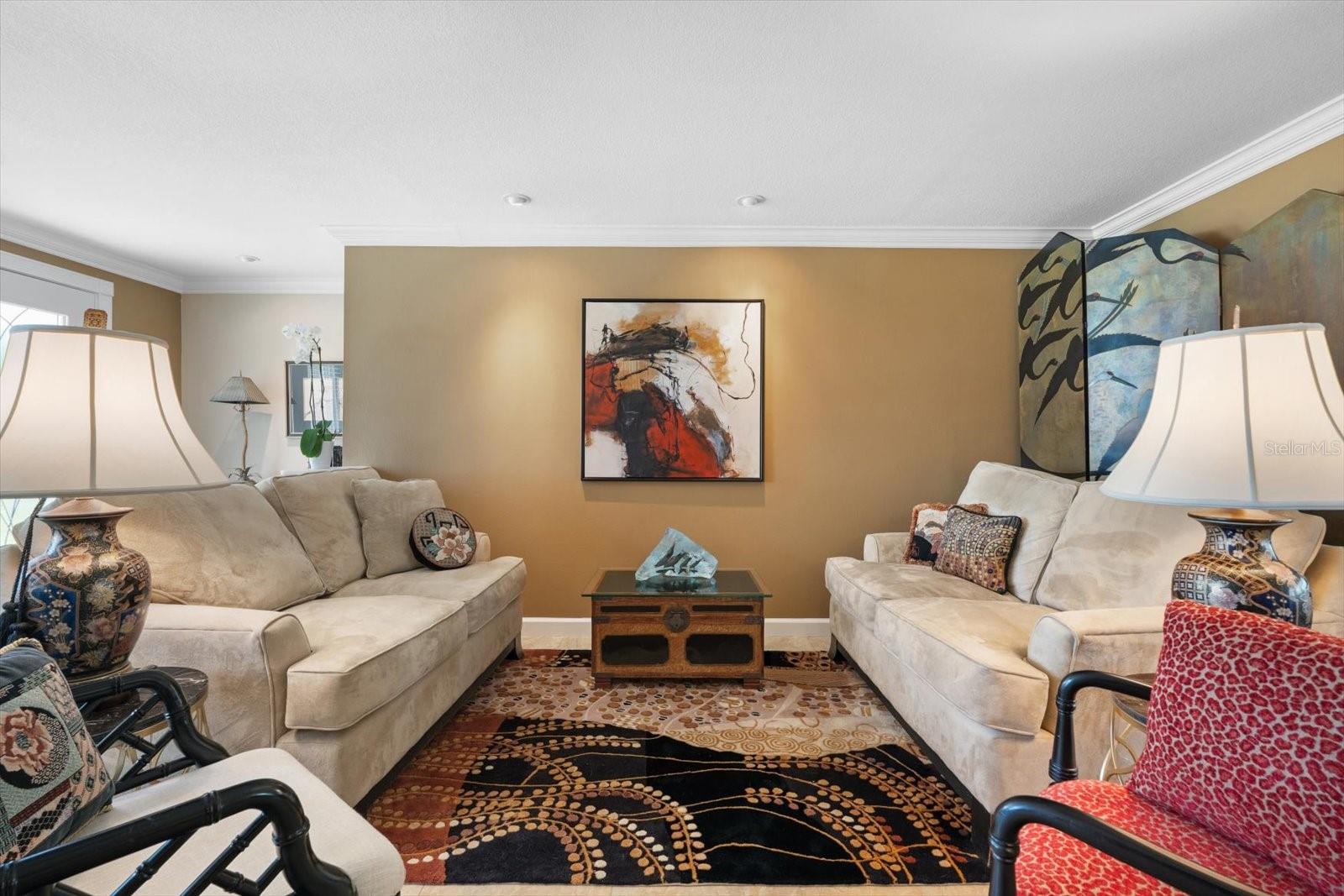 Image 6 of 51 For 10432 Sandpiper Road W