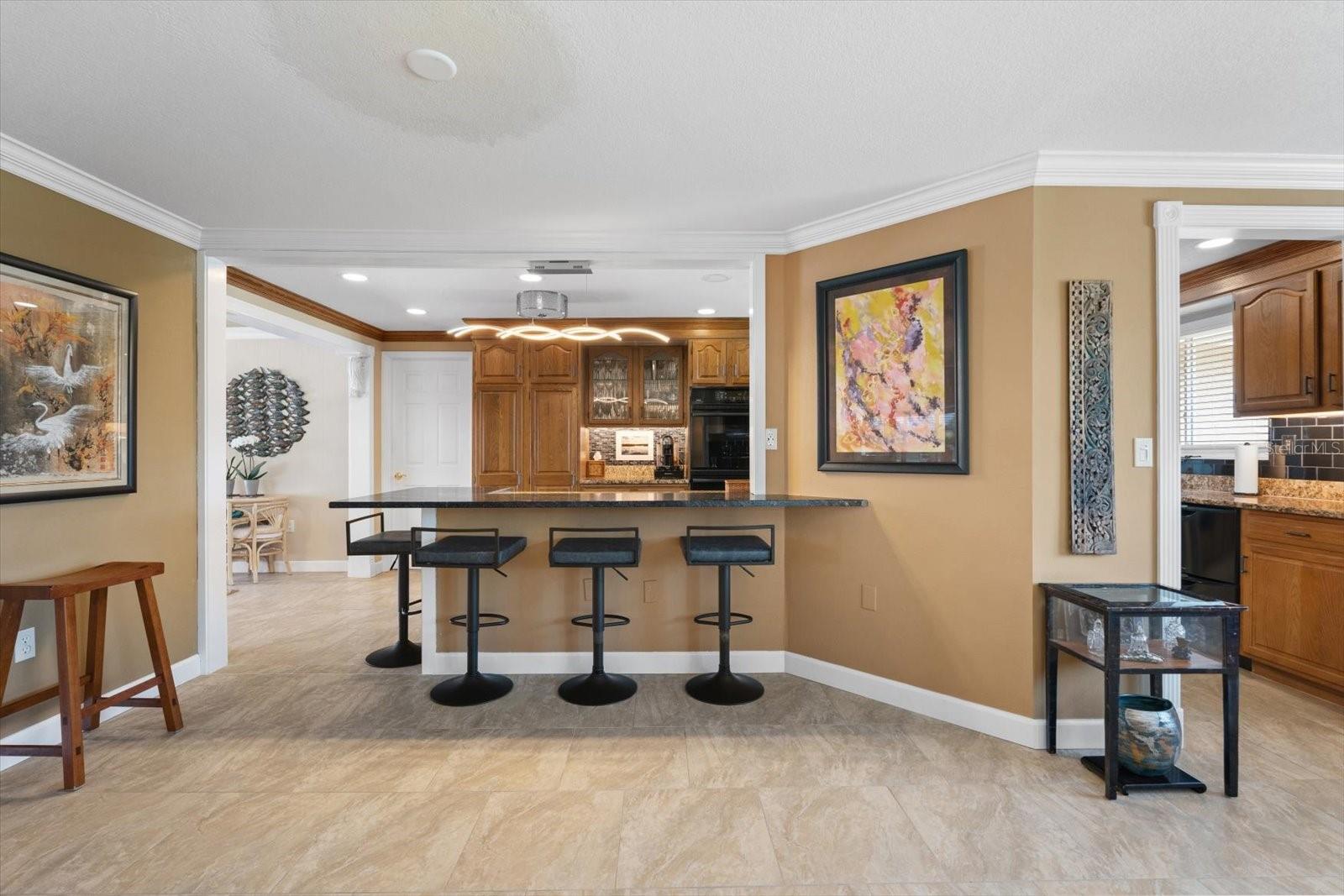 Image 7 of 51 For 10432 Sandpiper Road W