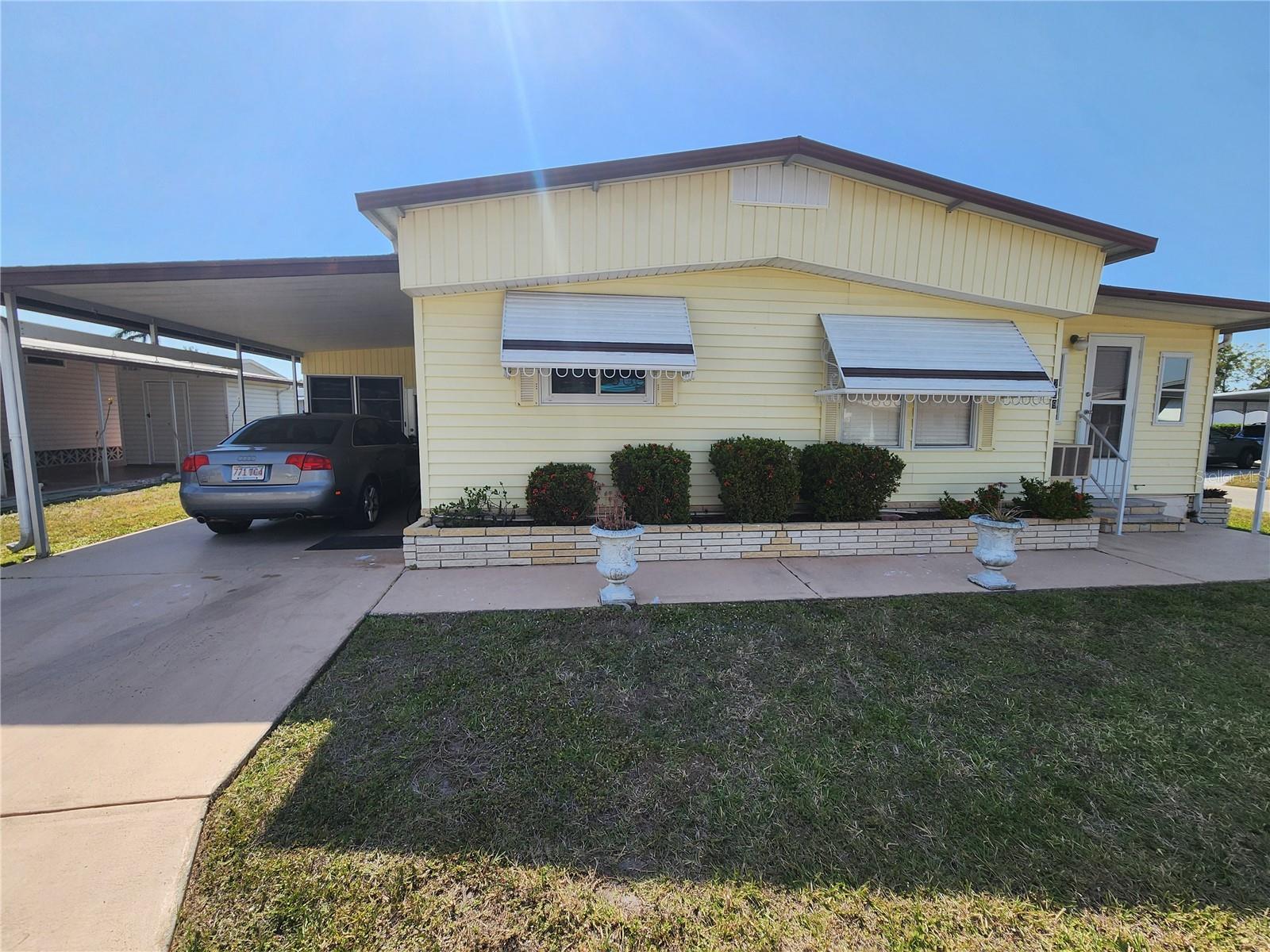 Details for 808 53rd Avenue E 229, BRADENTON, FL 34203