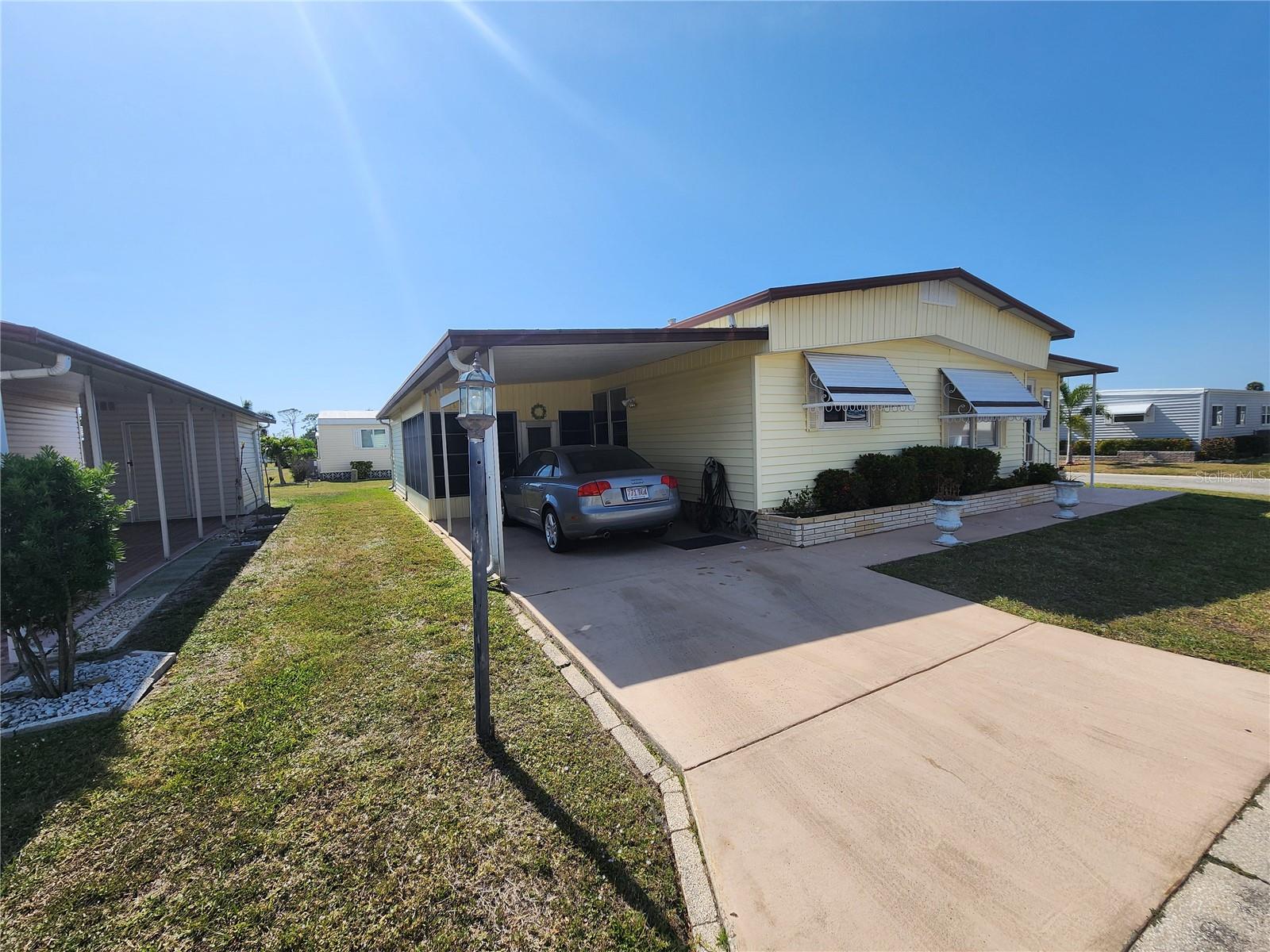 Image 2 of 39 For 808 53rd Avenue E 229