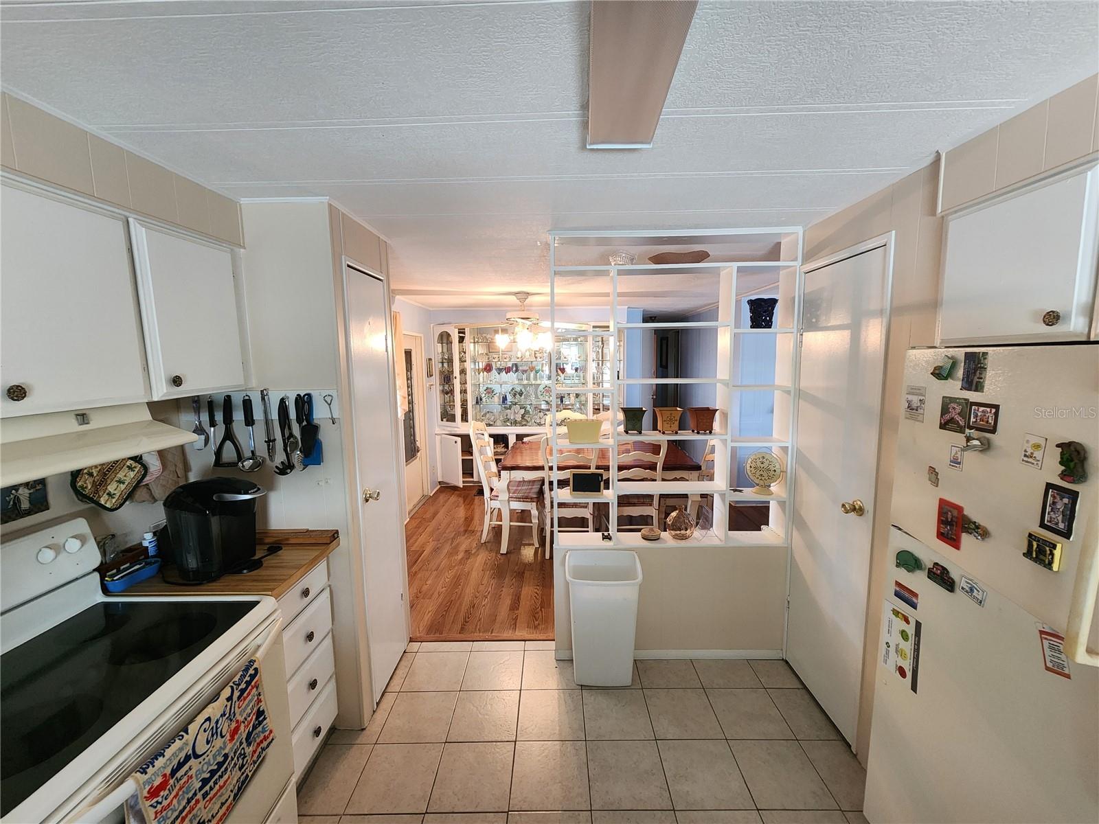 Image 7 of 39 For 808 53rd Avenue E 229