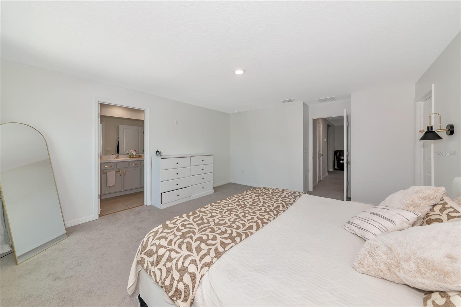 Image 22 of 56 For 2969 Great Abaco Way
