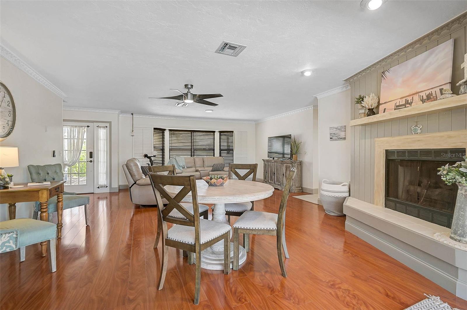Image 12 of 53 For 801 5th Street